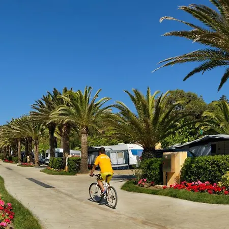 Tamarit Beach Resort