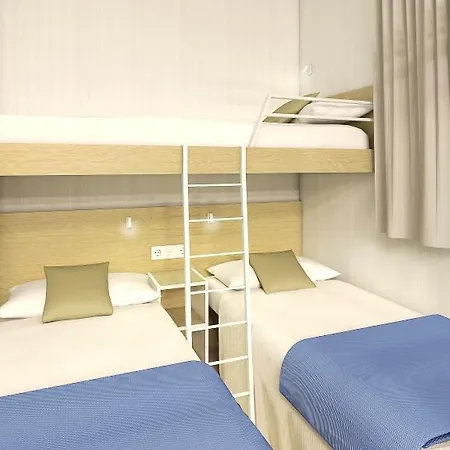 Tamarit Beach Resort 营地