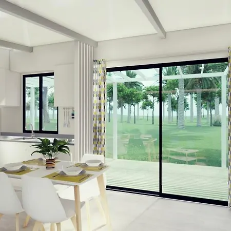 Tamarit Beach Resort 营地 4*