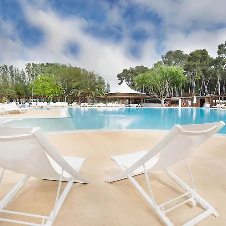 Tamarit Beach Resort