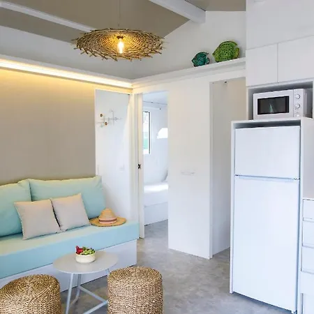 Tamarit Beach Resort 营地 4*