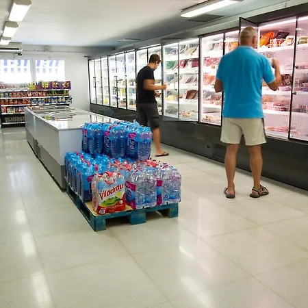 Tamarit Beach Resort 营地